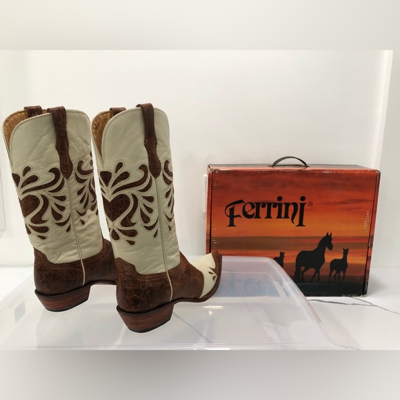 Ferrini Leather Cowboy Western Boots - NEVER WORN - Cream & Brown - 9.5 - Picture 2 of 10